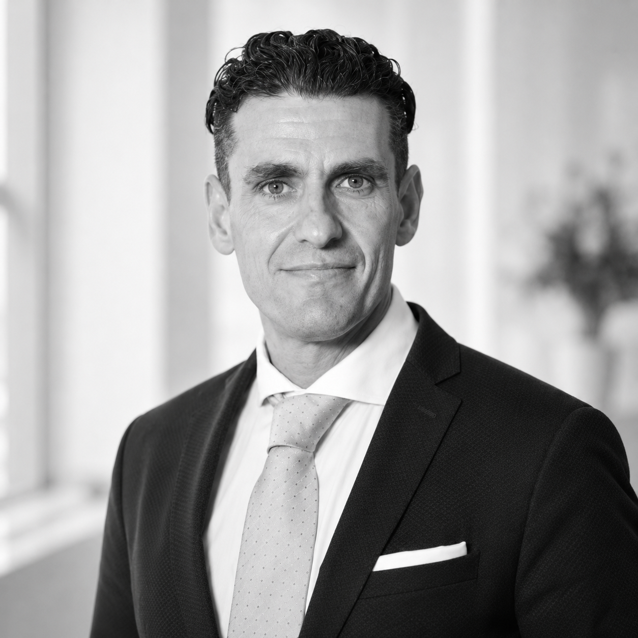 Leandro J. Rizicman